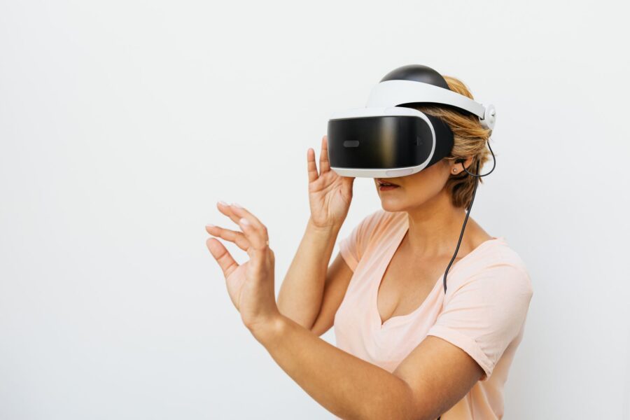 Mentes en alta definición: Viaje al interior de la evaluación neuropsicológica virtual